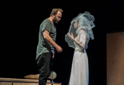 Warszawa: Konkurs "Polowanie na łosia" w Teatrze Imka