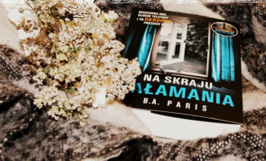 Wygraj najnowszą książkę "B.A. Paris z autografem autorki  Subiektywnie o książkach"