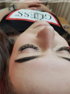 Chorzów: Konkurs na stylizację rzęs