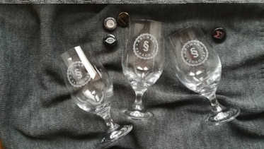 Konkurs "3 pokale na 1000 polubień" 18+