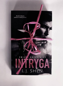 Wygraj książkę "Intryga" L.J. Shen