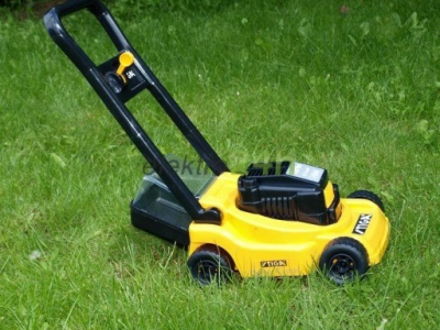 Wygraj kosiarkę zabawkę marki STIGA