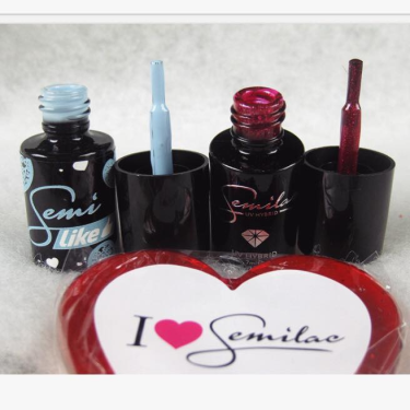 Wygraj lakier hybrydowy Semilac