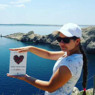 Wygraj ksiażkę "Moja twoja wina"