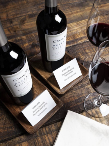 Wygraj zestawy win i walizek!