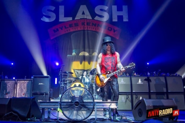 Wygraj nowy album Slasha Living The Dream! do godz. 12:00