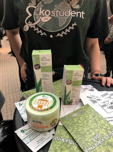 Wygraj zestaw kosmetyków Ava