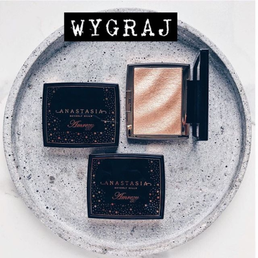 Wygraj rozświetlacz AMREZY