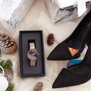 Wygraj zegarek JP GATSBY i dowolną parę szpilek Renee!