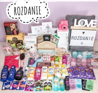 Konkurs "Rozdanie Instax Mini 9"