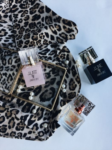 Konkurs fotograficzny: Wygraj nowe zapachy od Jennifer Lopez!