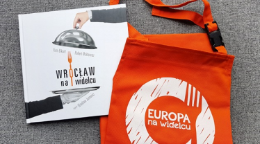 Wrocław: Wygraj gadżety Europa na widelcu, do godz 12:00