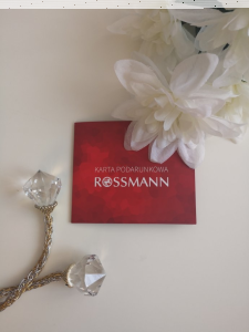 Wygraj kartę podarunkową do Drogerii Rossmann