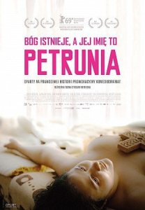 Warszawa: Wygraj zaproszenie na pokaz filmu "Bóg istnieje, a jej imię to Petrunia"