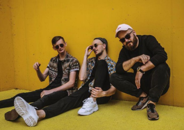 Wrocław: Wygraj płyty i bilety na pierwszy koncert zespołu ZIMNV!