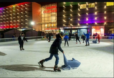 Kraków: Wygraj wejściówki na lodowisko przed Galerią Krakowską! do godz. 20:00
