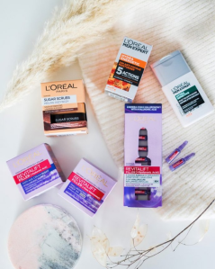 Walentynkowy konkurs L'Oréal Paris  Czas działa na Twoją korzyść