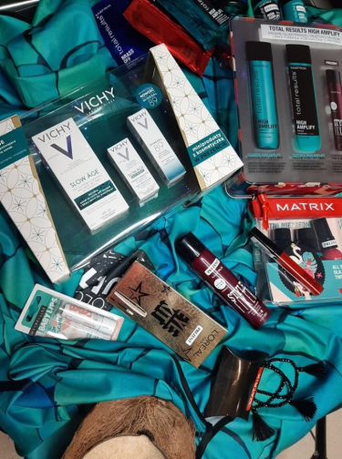 Wygraj 1 z 3 produktów