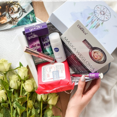 Wygraj pudełko BeGlossy "Sweet Dreams"