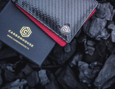 Konkurs "Pokaż furę i wygraj Carbonowy Portfel!"