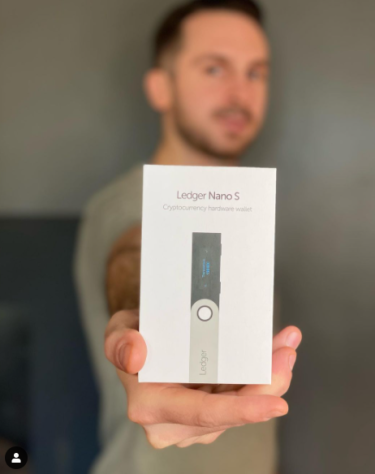 Wygraj Ledger NANO S: Hardware Wallet