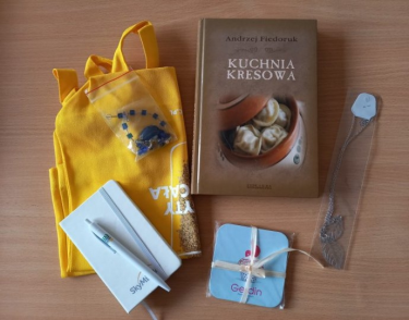 Konkurs "7 urodziny bloga Latosiowy Dom"