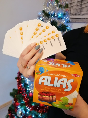 Wygraj grę Alias