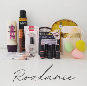 Konkurs "Rozdanie kosmetyczne u @kurczaczok"