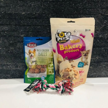 Wygraj przekąski i zabawkę dla psa