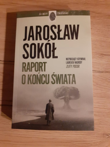 Wygraj książkę "Raport o końcu świata" do godz. 16:30