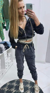 Wygraj bon podarunkowy na zakupy w butiku Collection for VIP