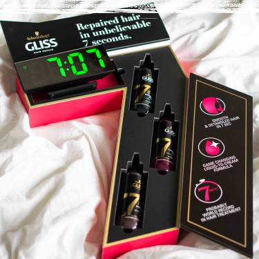 Wygraj specjalny box z trzema wariantami kuracji do włosów 7 Sec od Gliss!