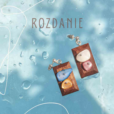 Wygraj drewniane kolczyki marki Marachic