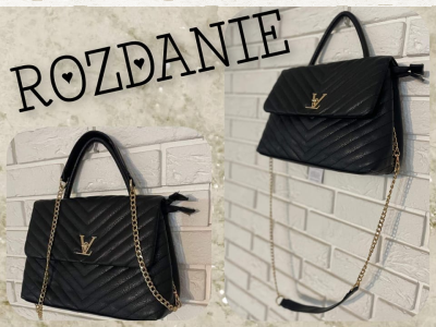 Wygraj torebkę z łańcuchem