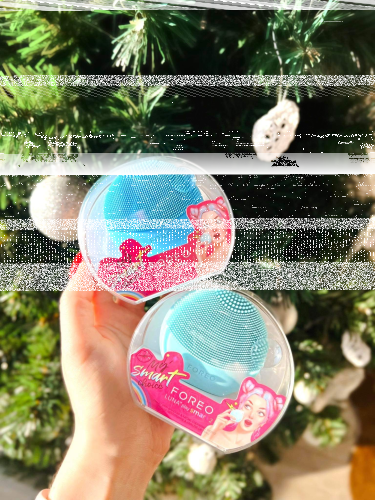 Wygraj szczoteczki soniczne FOREO LUNA™ play smart 2