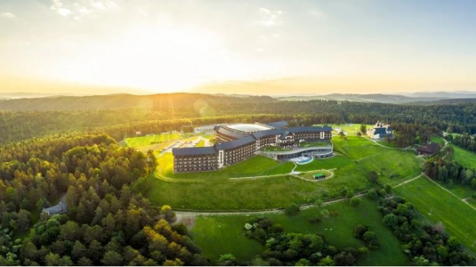 Wygraj wejściówki do strefy basenowej w Hotelu Arłamów! do godz. 20:00