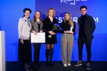 Konkurs "Zagłosuj na romantyczny film krótkometrażowy i wygraj weekend w eksluzywnym hotelu"