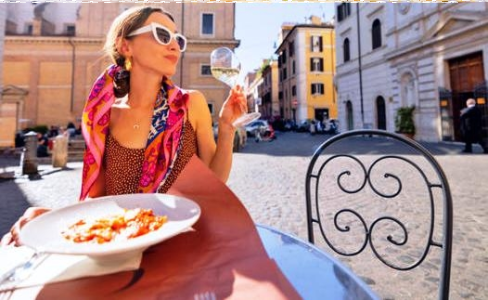 Konkurs "Dzień Kobiet z Eurocampem"